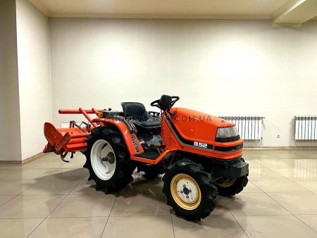 МІНІ-ТРАКТОР KUBOTA B-52