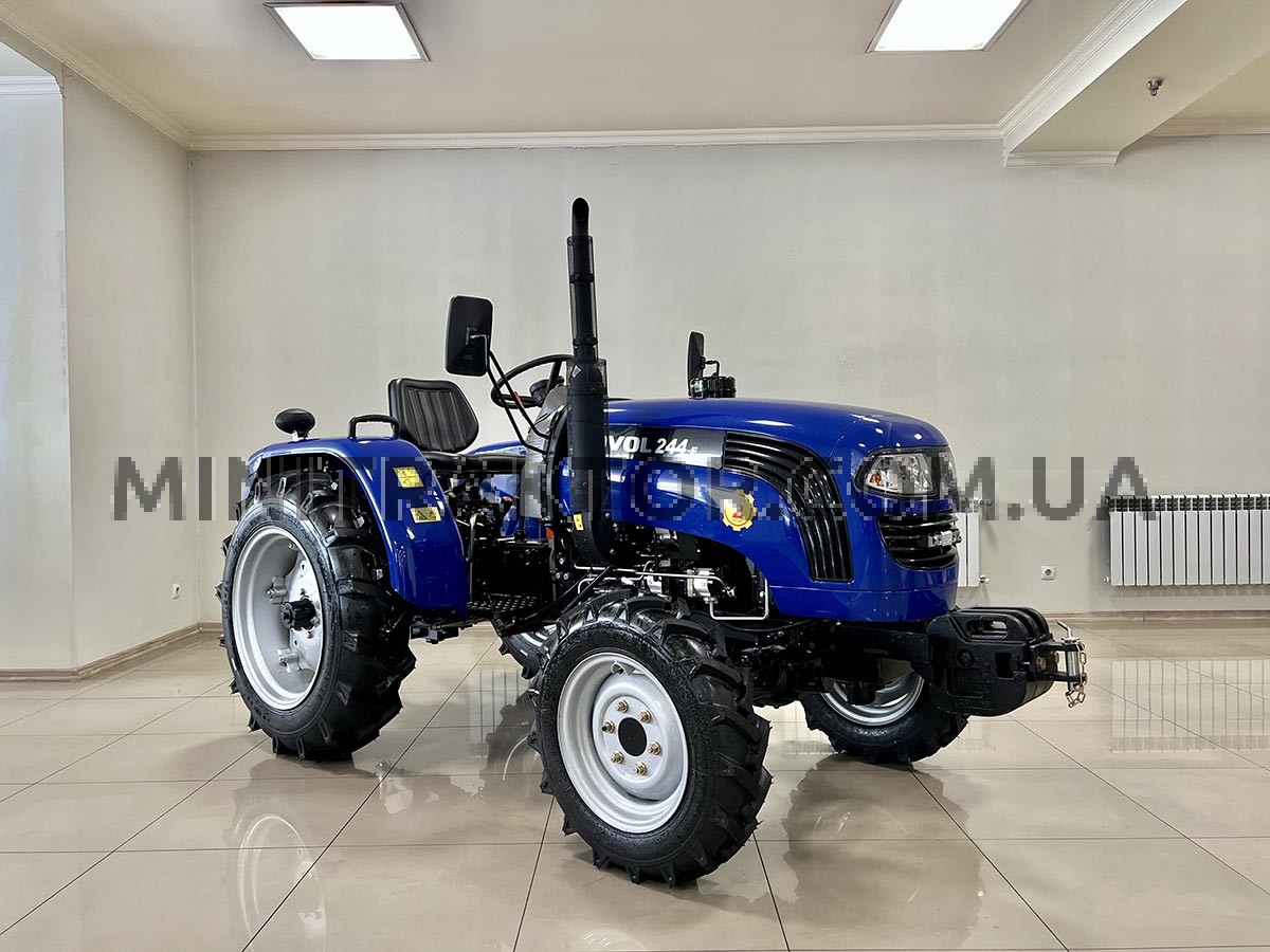 Минитрактор FOTON-LOVOL ТО-244 РЕВЕРС. Широкие колеса.